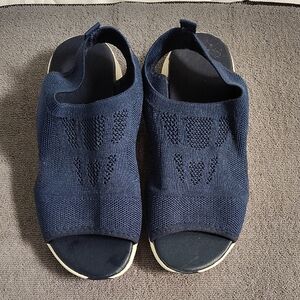 Navy Blue Open-Toe Knit Sandals